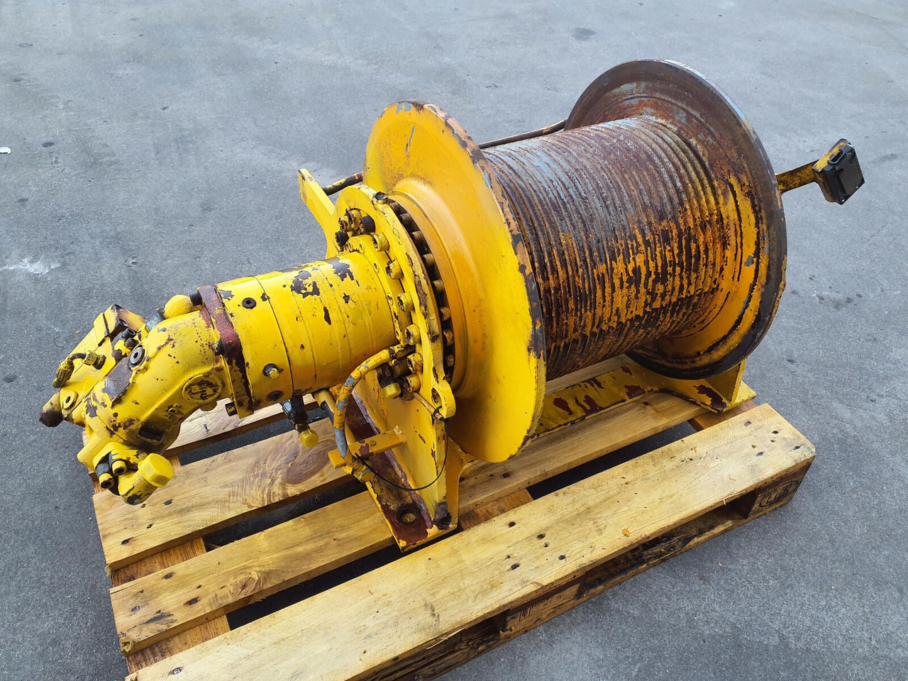 Krupp KMK 3050 winch 2 - Winch for Mobile crane: picture 1 Krupp KMK 3050 winch 2 - Winch for Mobile crane: picture 1