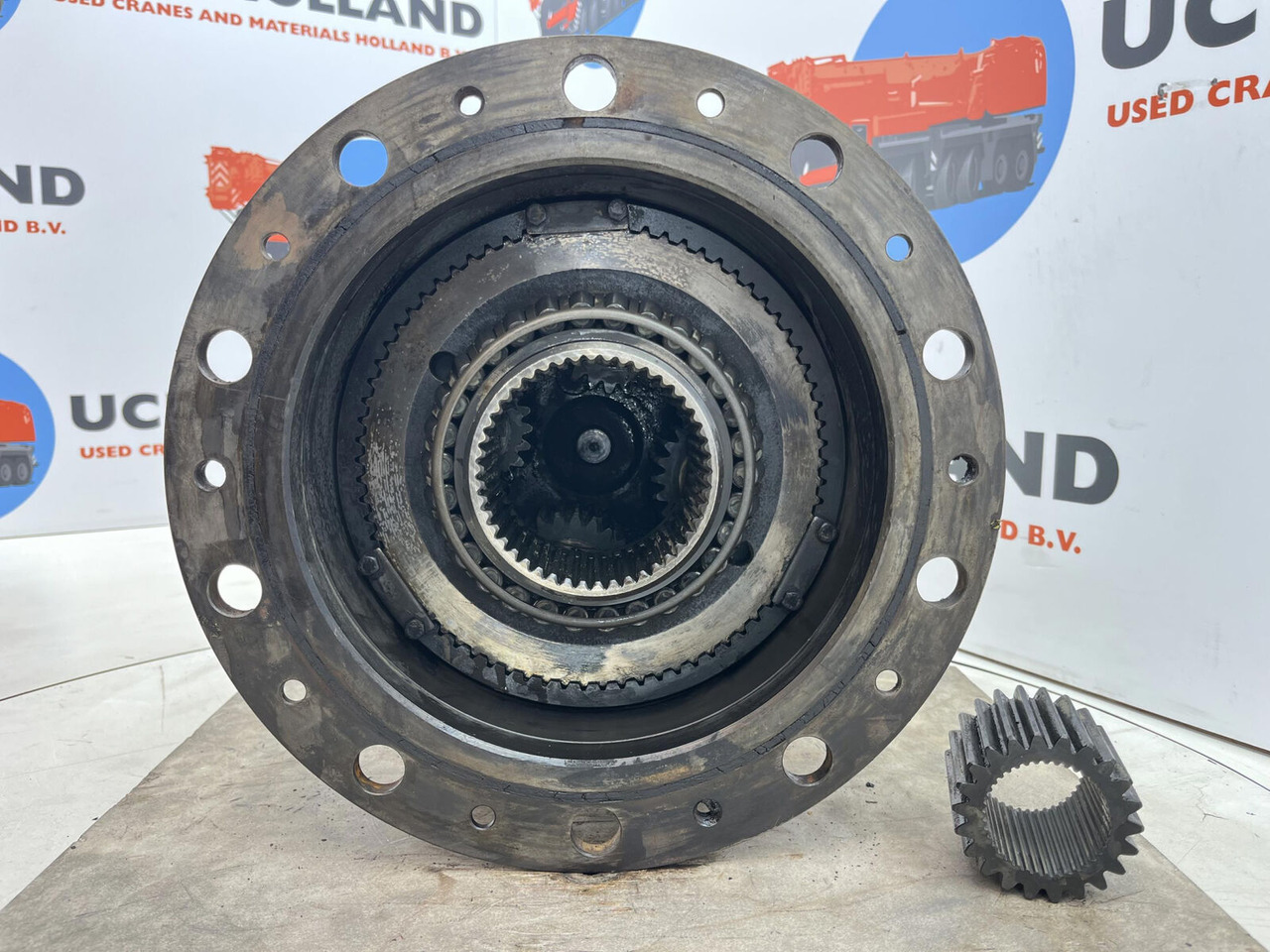 Krupp KMK 8350 planetary gear 22-25-74-40-4pl-H185-46 - Final drive for Crane: picture 5 Krupp KMK 8350 planetary gear 22-25-74-40-4pl-H185-46 - Final drive for Crane: picture 5