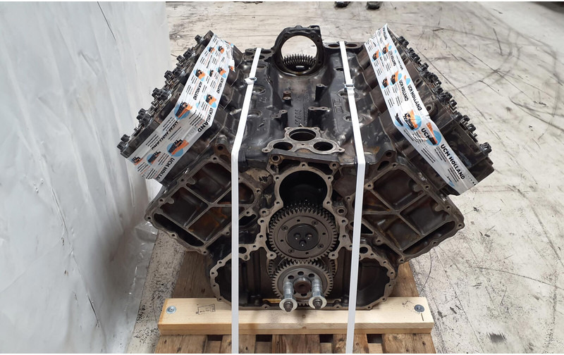 Liebherr D 9508 TI - Engine for Crane: picture 5 Liebherr D 9508 TI - Engine for Crane: picture 5