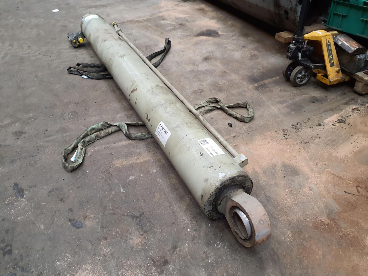 Liebherr LTM 1045 Boomcylinder - Hydraulic cylinder for Mobile crane: picture 2 Liebherr LTM 1045 Boomcylinder - Hydraulic cylinder for Mobile crane: picture 2