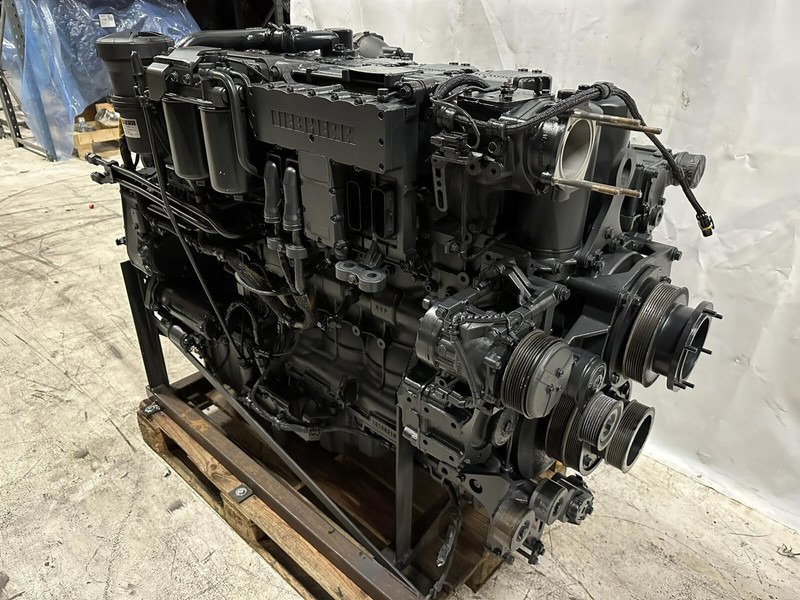 Liebherr MK 88 Engine D936 A7 SCR - Engine for Crane: picture 1 Liebherr MK 88 Engine D936 A7 SCR - Engine for Crane: picture 1