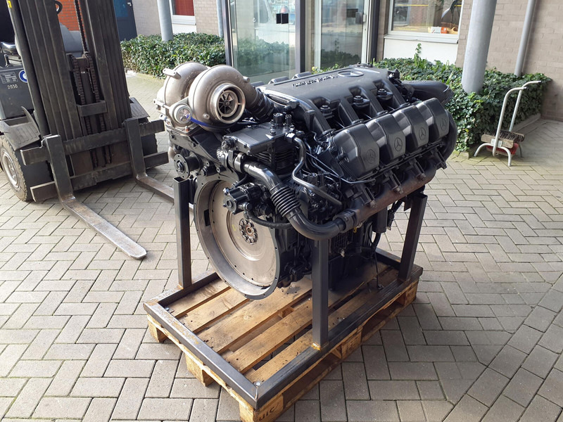 Mercedes-Benz GMK 6400 engine OM502LA - Engine for Crane: picture 3 Mercedes-Benz GMK 6400 engine OM502LA - Engine for Crane: picture 3