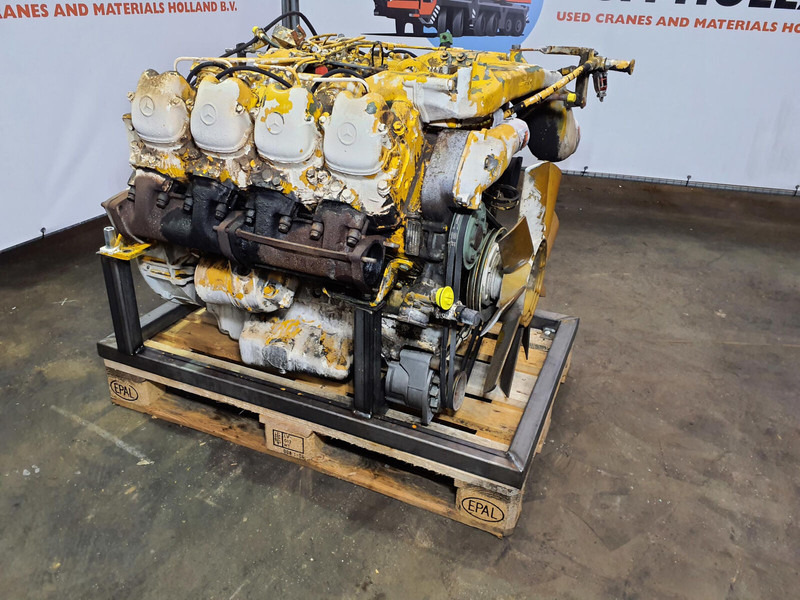 Mercedes-Benz LT 1200 Mercedes OM 402 upper engine - Engine for Crane: picture 1 Mercedes-Benz LT 1200 Mercedes OM 402 upper engine - Engine for Crane: picture 1