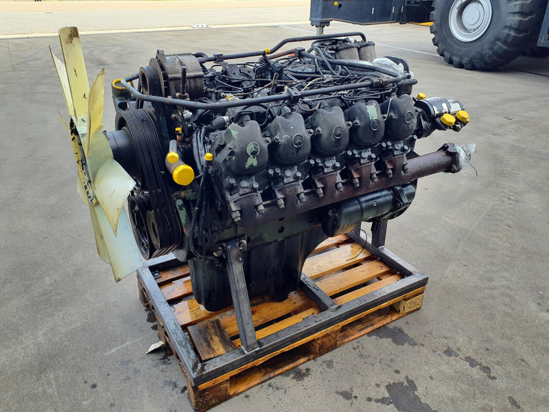 Mercedes-Benz LTM 1060 engine Mercedes-Benz OM 423 - Engine for Crane: picture 1 Mercedes-Benz LTM 1060 engine Mercedes-Benz OM 423 - Engine for Crane: picture 1