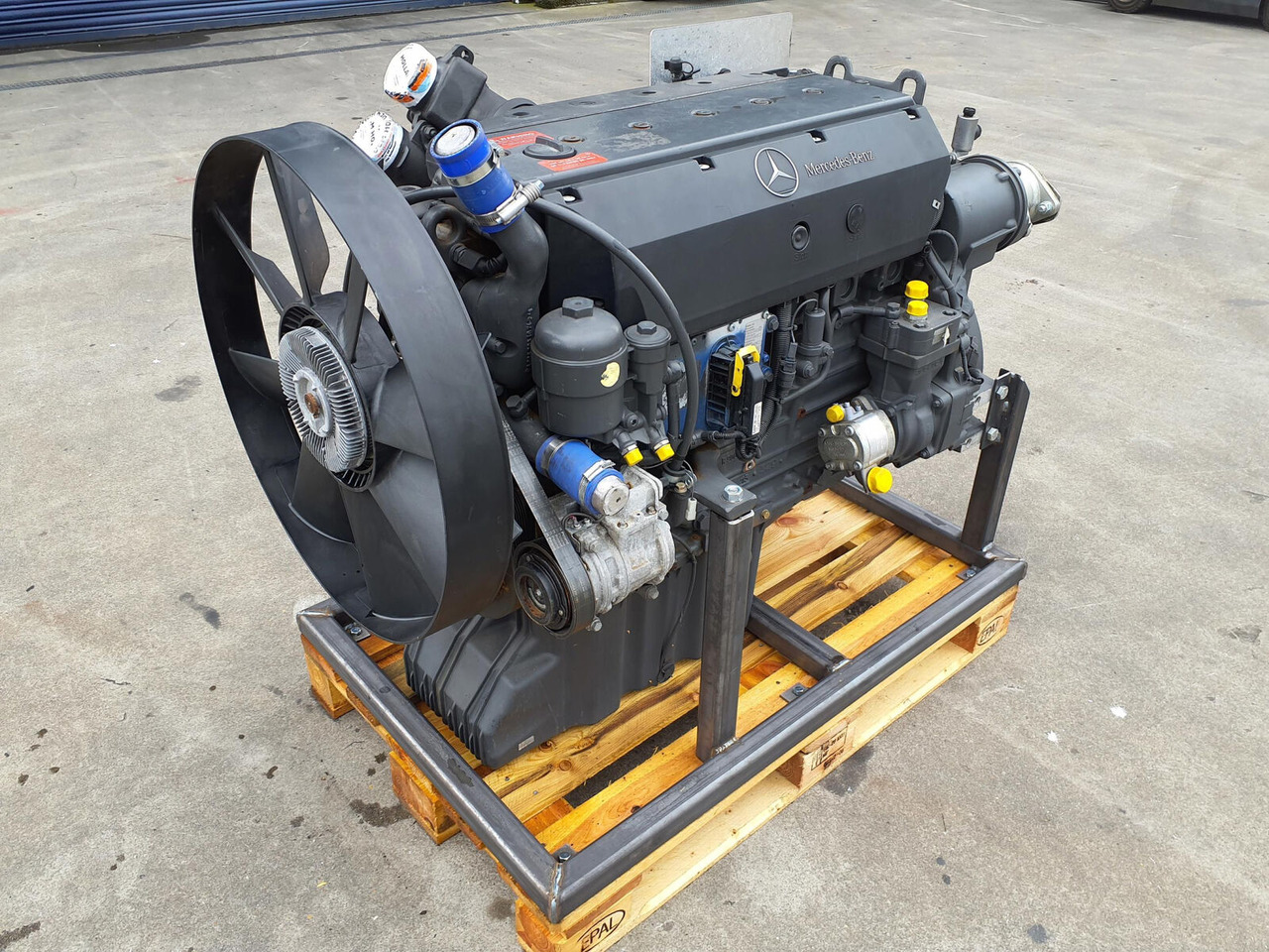 Mercedes-Benz Terex Demag Challenger 3160 Mercedes OM 926 LA - Engine for Mobile crane: picture 1 Mercedes-Benz Terex Demag Challenger 3160 Mercedes OM 926 LA - Engine for Mobile crane: picture 1