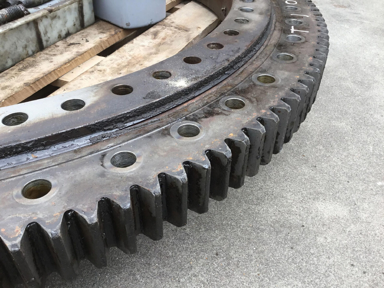 Spierings SK 477 AT4 slew ring - Slewing ring for Mobile crane: picture 2 Spierings SK 477 AT4 slew ring - Slewing ring for Mobile crane: picture 2