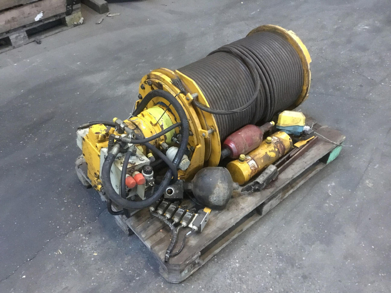 Spierings SK 477 winch - Winch for Mobile crane: picture 1 Spierings SK 477 winch - Winch for Mobile crane: picture 1