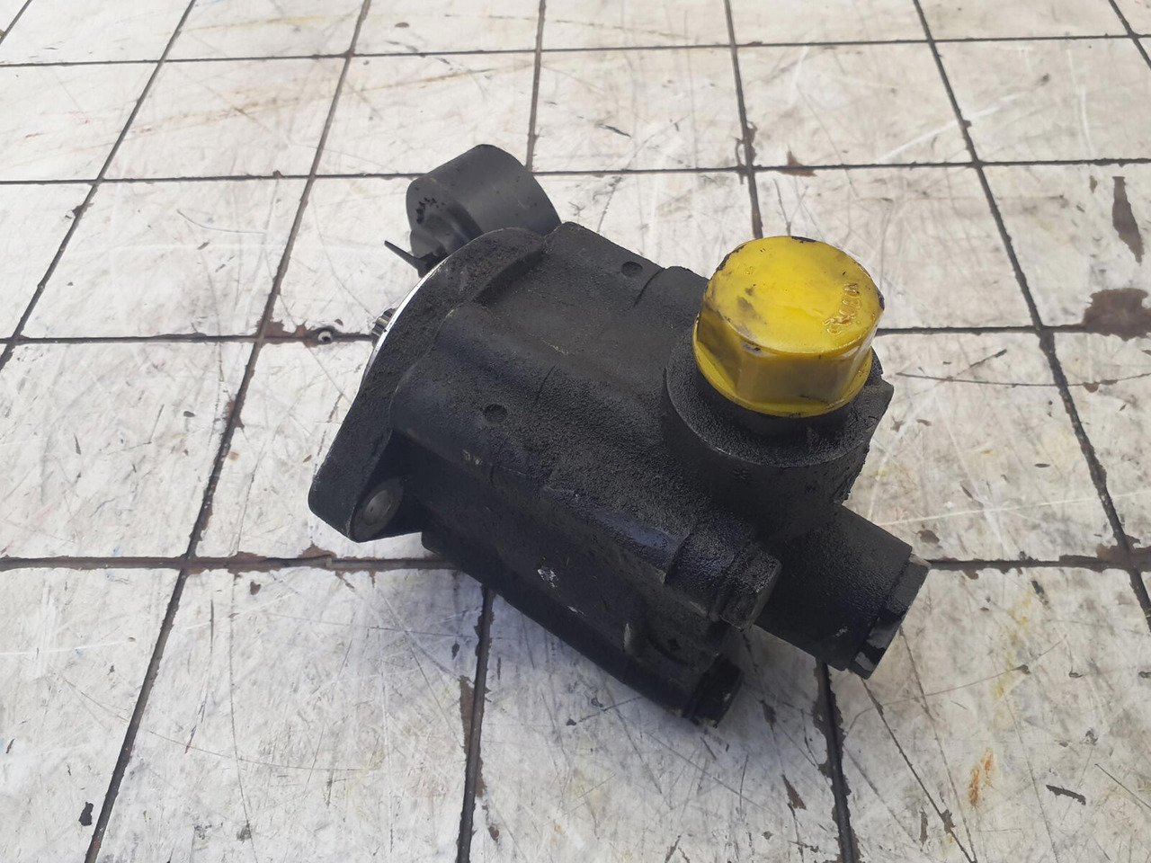 Tadano-Faun ATF 60-4 pump - Hydraulic pump for Mobile crane: picture 2 Tadano-Faun ATF 60-4 pump - Hydraulic pump for Mobile crane: picture 2