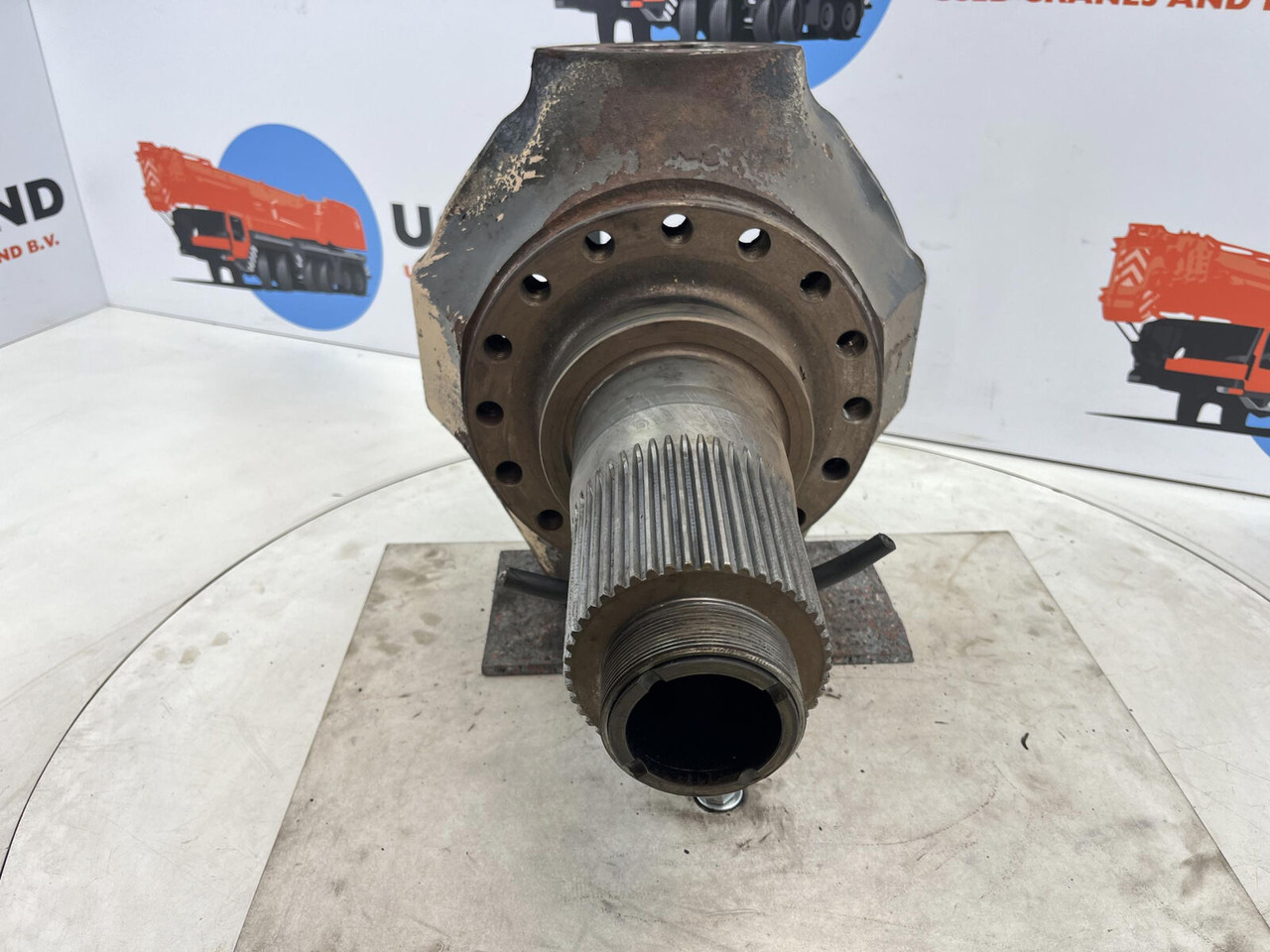 Terex AC 155 steering knuckle 16 holes axle 2 - Steering knuckle for Mobile crane: picture 2 Terex AC 155 steering knuckle 16 holes axle 2 - Steering knuckle for Mobile crane: picture 2