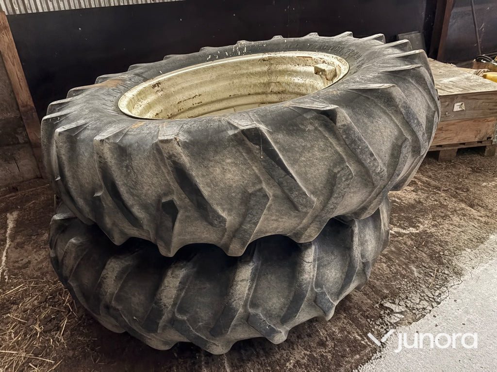 Dubbelmontage - Wheel and tire package: picture 2 Dubbelmontage - Wheel and tire package: picture 2