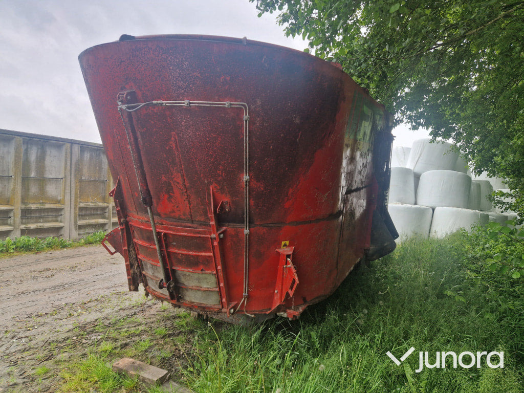 Foderblandare - RMH, 22 - Forage mixer wagon: picture 5 Foderblandare - RMH, 22 - Forage mixer wagon: picture 5