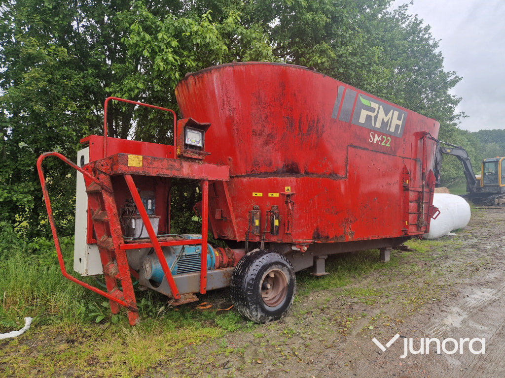 Foderblandare - RMH, 22 - Forage mixer wagon: picture 1 Foderblandare - RMH, 22 - Forage mixer wagon: picture 1
