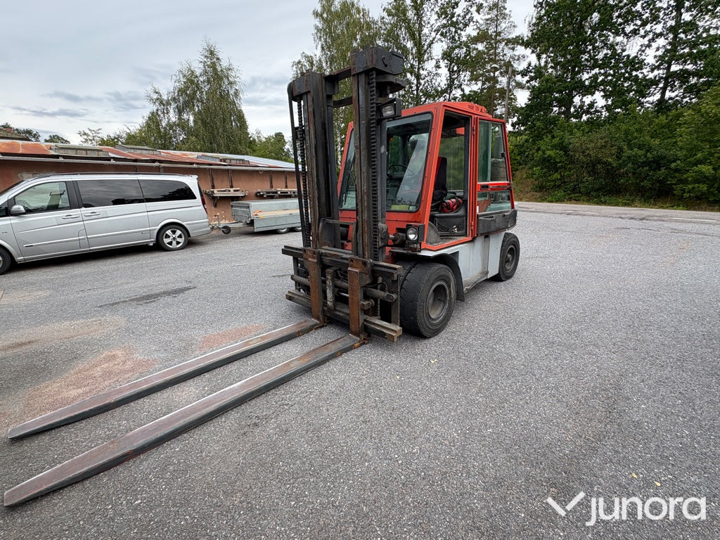 Gaffeltruck - 7 ton - Forklift: picture 1 Gaffeltruck - 7 ton - Forklift: picture 1