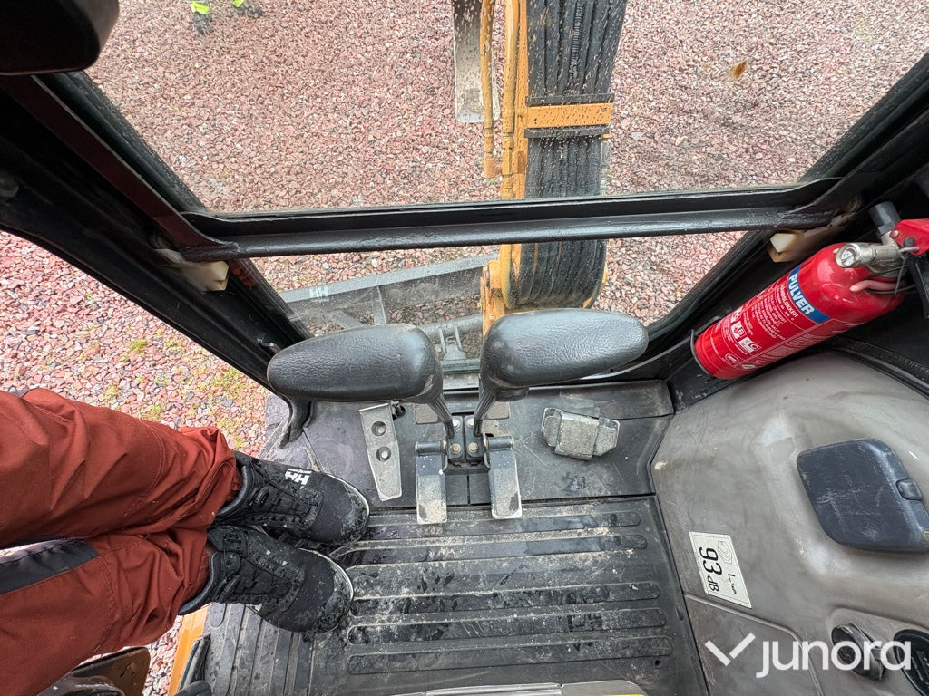 Mini excavator Grävmaskin - Case CX22B: picture 13 Mini excavator Grävmaskin - Case CX22B: picture 13