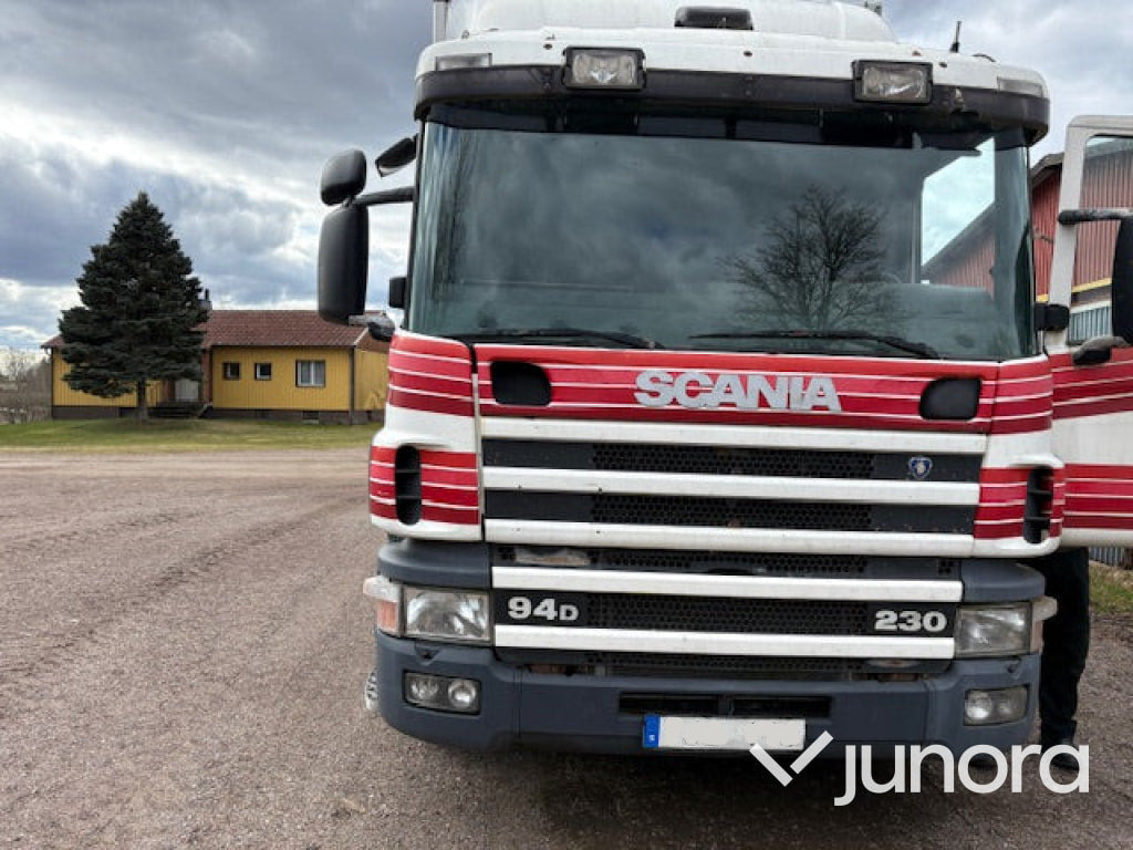 Scania P94 - Box truck: picture 3 Scania P94 - Box truck: picture 3
