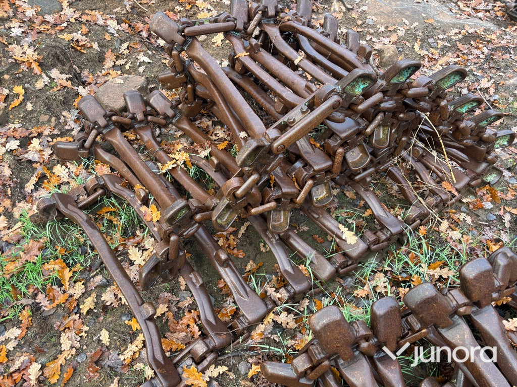 Skogsband - Olofsfors, 800 x 26,5 - Undercarriage parts for Forestry equipment: picture 3 Skogsband - Olofsfors, 800 x 26,5 - Undercarriage parts for Forestry equipment: picture 3