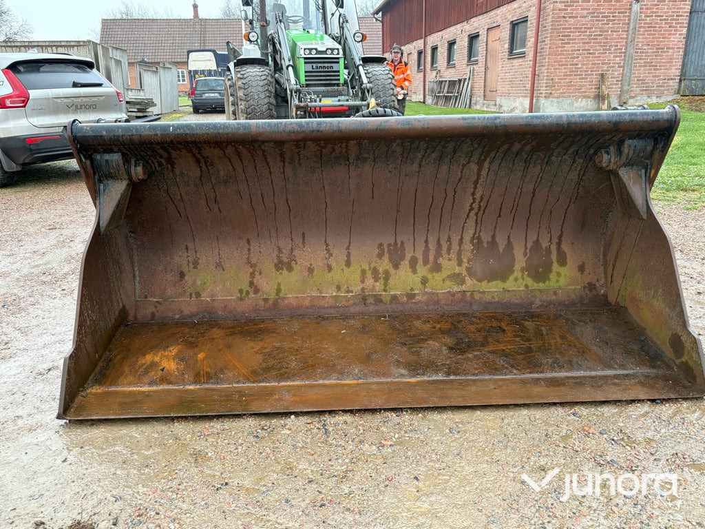 Skopa – ABL 120 - Loader bucket: picture 2 Skopa – ABL 120 - Loader bucket: picture 2