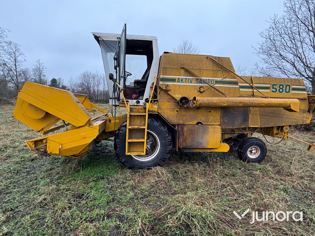 Skördetröska - Aktiv Sampo, 580 - Combine harvester: picture 2 Skördetröska - Aktiv Sampo, 580 - Combine harvester: picture 2