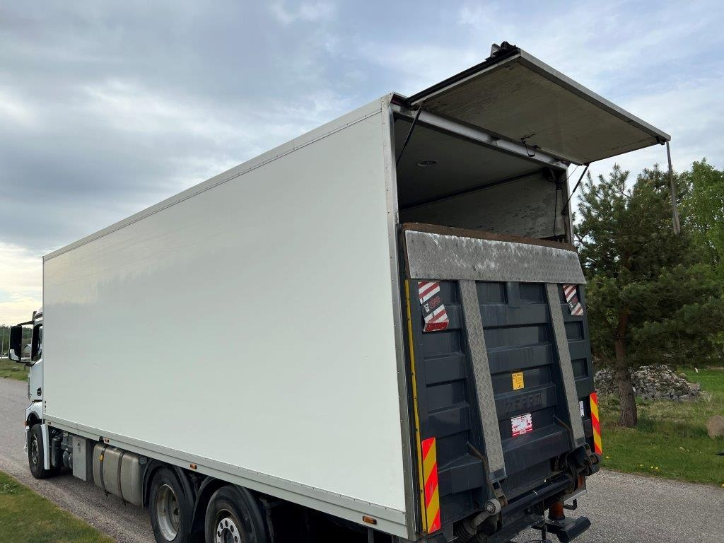 8,4 mtr glasfiber kasse - Xarios 500 - Swap body - box: picture 3 8,4 mtr glasfiber kasse - Xarios 500 - Swap body - box: picture 3