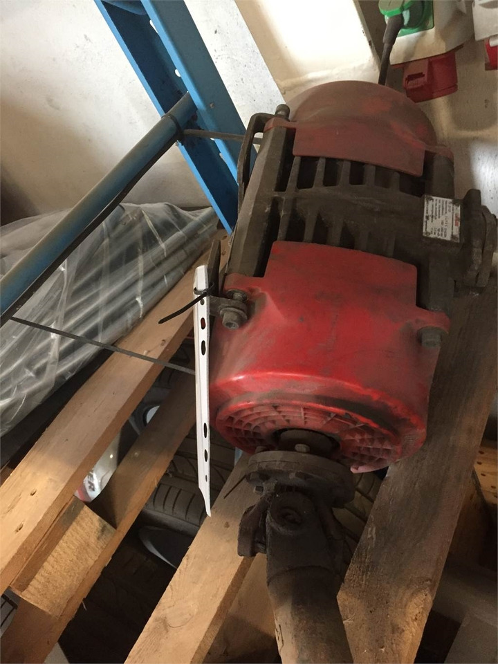 GHH RAND SV120 kompressor  - Air brake compressor: picture 3 GHH RAND SV120 kompressor  - Air brake compressor: picture 3