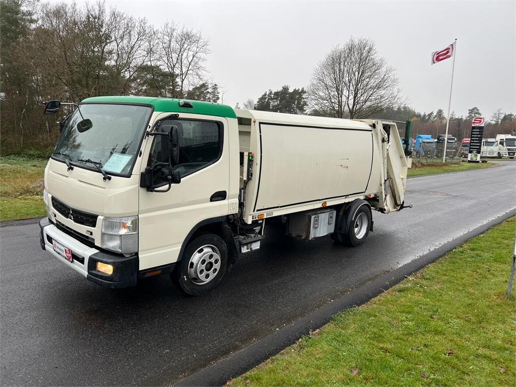Mitsubishi Fuso CANTER 9C18 - Garbage truck: picture 1 Mitsubishi Fuso CANTER 9C18 - Garbage truck: picture 1
