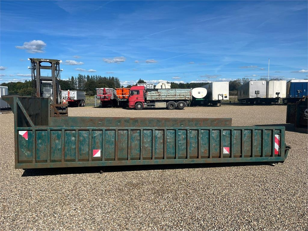 S5510 - Flatbed body: picture 2 S5510 - Flatbed body: picture 2