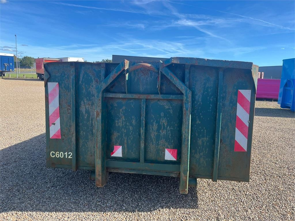 S5510 - Flatbed body: picture 1 S5510 - Flatbed body: picture 1