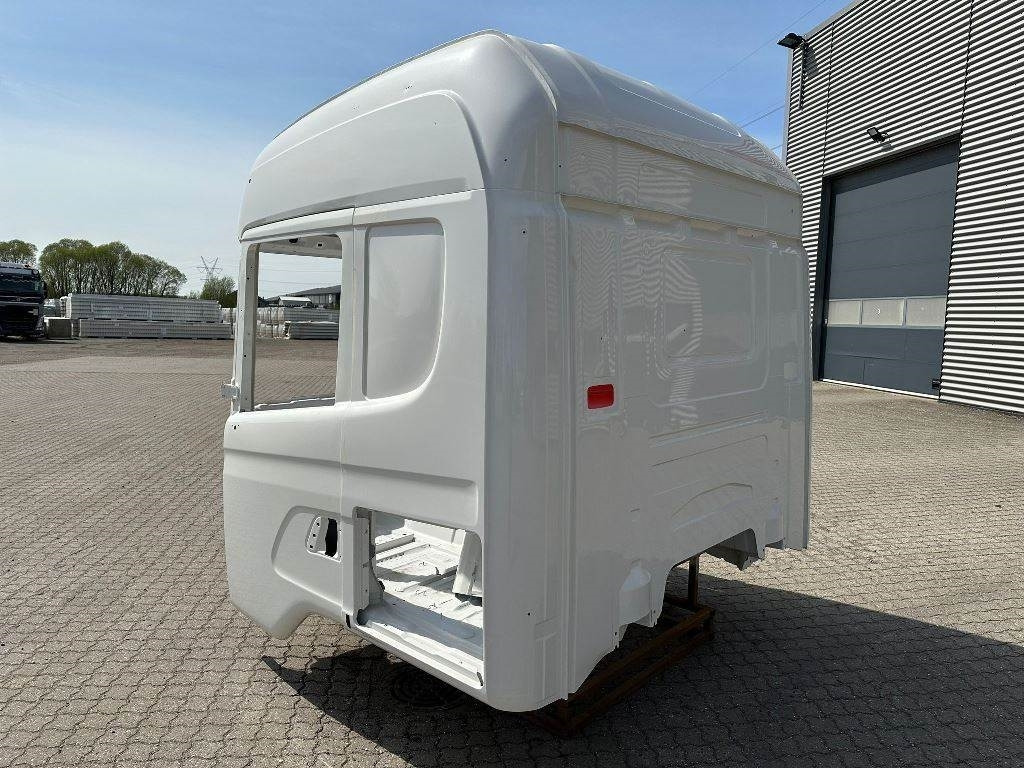 Scania CR19 Highline kabine - Cab for Truck: picture 2 Scania CR19 Highline kabine - Cab for Truck: picture 2