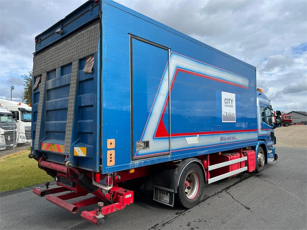 Scania P320 DB 4x2 MLB - low entry  - Box truck: picture 2 Scania P320 DB 4x2 MLB - low entry  - Box truck: picture 2