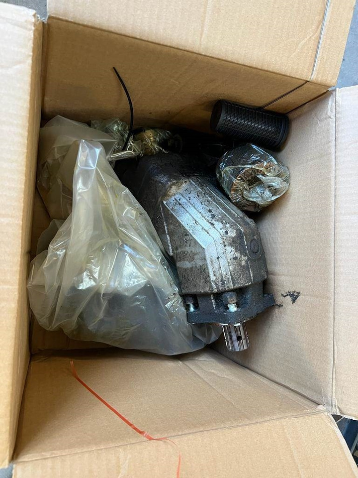 Scania komplet kit HYVA 252 ltr tank - pto - styring - Hydraulics for Truck: picture 2 Scania komplet kit HYVA 252 ltr tank - pto - styring - Hydraulics for Truck: picture 2
