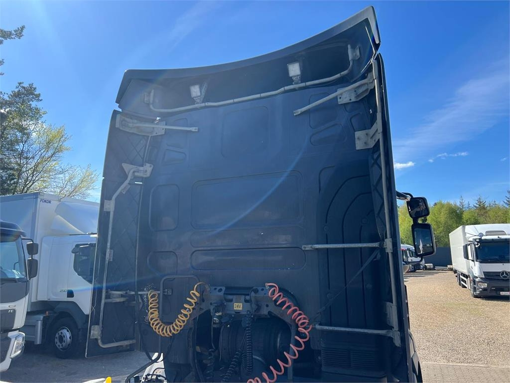 Renault Premium 440 DXI - Tractor unit: picture 3 Renault Premium 440 DXI - Tractor unit: picture 3