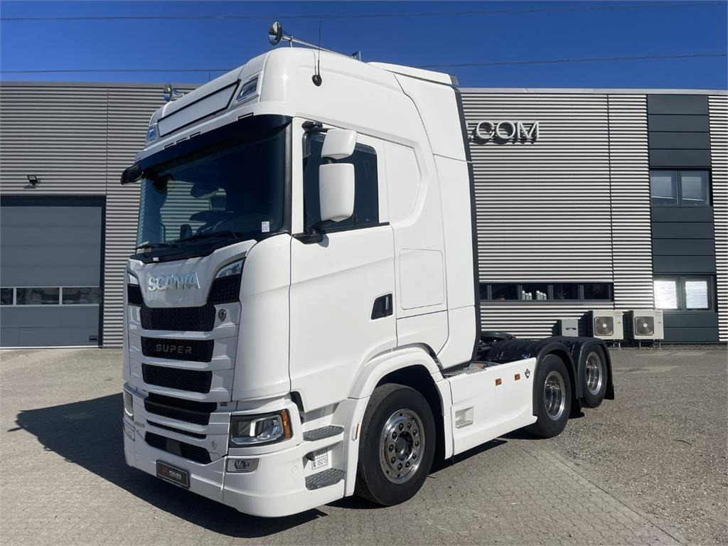 Scania S660 A 6x2 NB 2950 - Tractor unit: picture 4 Scania S660 A 6x2 NB 2950 - Tractor unit: picture 4