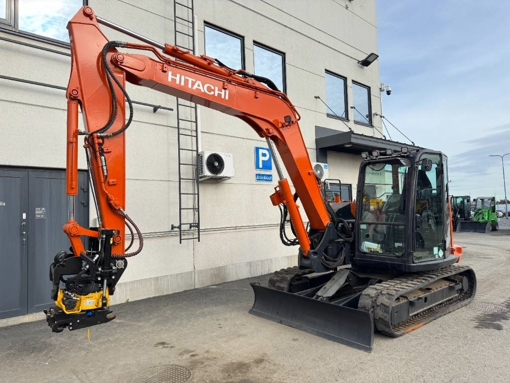 Hitachi ZX85USB-6, Uudella engcon EC209 tiltillä - Mini excavator: picture 2 Hitachi ZX85USB-6, Uudella engcon EC209 tiltillä - Mini excavator: picture 2