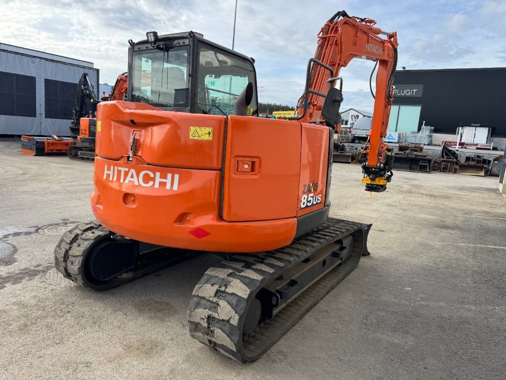 Hitachi ZX85USB-6, Uudella engcon EC209 tiltillä - Mini excavator: picture 5 Hitachi ZX85USB-6, Uudella engcon EC209 tiltillä - Mini excavator: picture 5