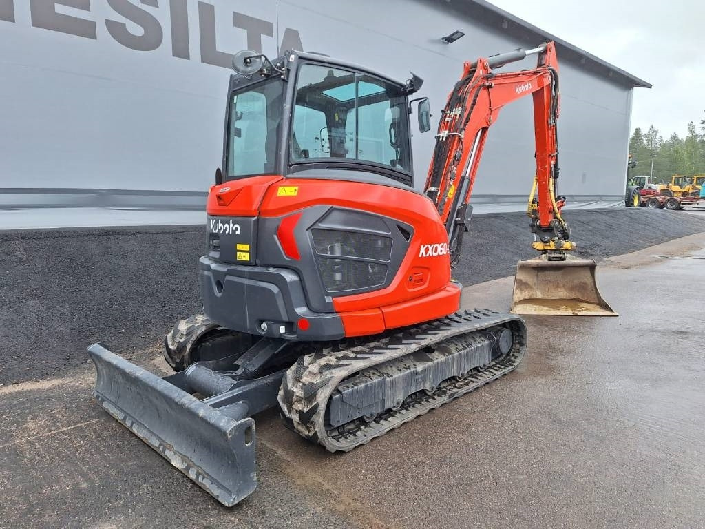 Kubota KX060-5 PYÖRITTÄJÄ, RASVARI YM. - Mini excavator: picture 3 Kubota KX060-5 PYÖRITTÄJÄ, RASVARI YM. - Mini excavator: picture 3