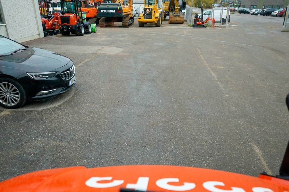 Wheel loader Kubota R090 VARUSTELTU: picture 30