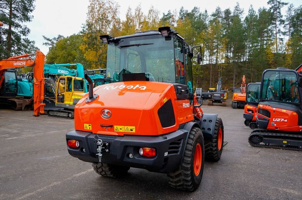Wheel loader Kubota R090 VARUSTELTU: picture 7