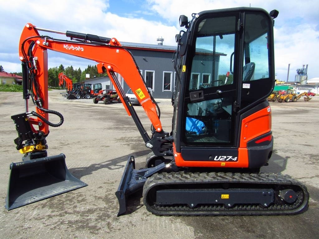 Kubota U27-4 UUSI, PYÖRITTÄJÄLLÄ - Mini excavator: picture 1 Kubota U27-4 UUSI, PYÖRITTÄJÄLLÄ - Mini excavator: picture 1