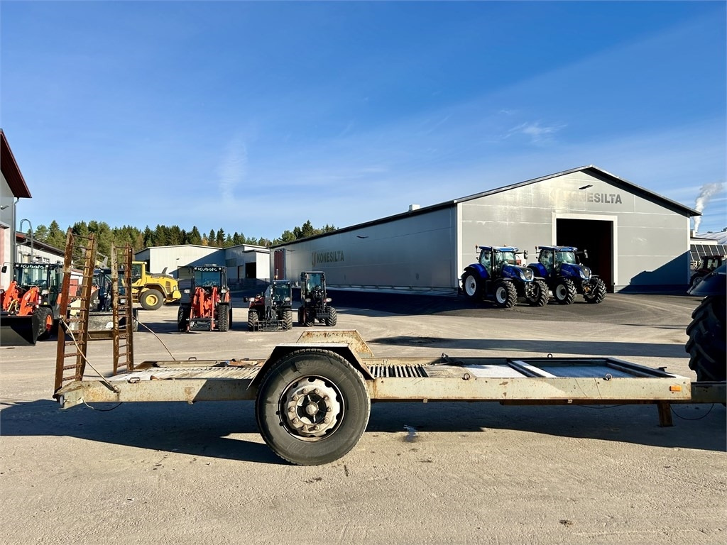 Omavalmiste 1 akselinen lavetti 6m  - Low loader trailer: picture 1 Omavalmiste 1 akselinen lavetti 6m  - Low loader trailer: picture 1