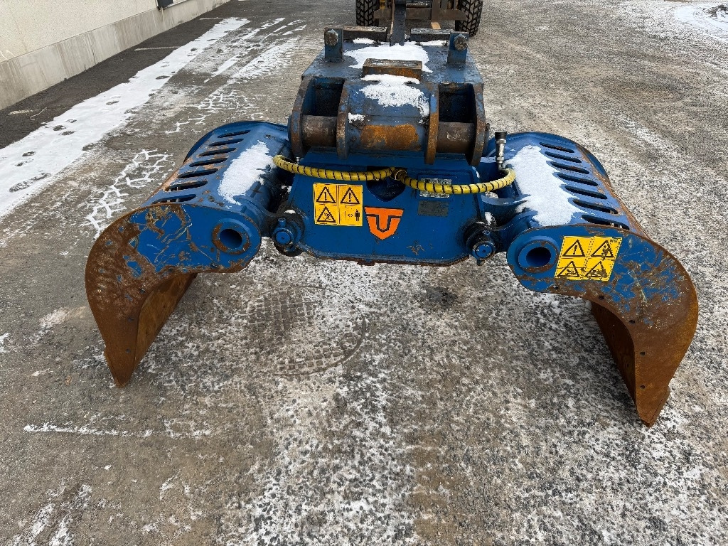 Trevibenne PMZ 10C - Grapple for Construction machinery: picture 1 Trevibenne PMZ 10C - Grapple for Construction machinery: picture 1