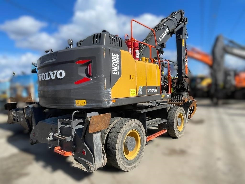 Volvo EW 200 E MH TULOSSA - Waste/ Industry handler: picture 5 Volvo EW 200 E MH TULOSSA - Waste/ Industry handler: picture 5