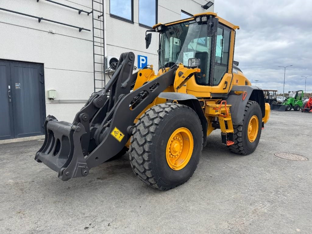 Volvo L 90 H UUSILLA RENKAILLA - Wheel loader: picture 2 Volvo L 90 H UUSILLA RENKAILLA - Wheel loader: picture 2