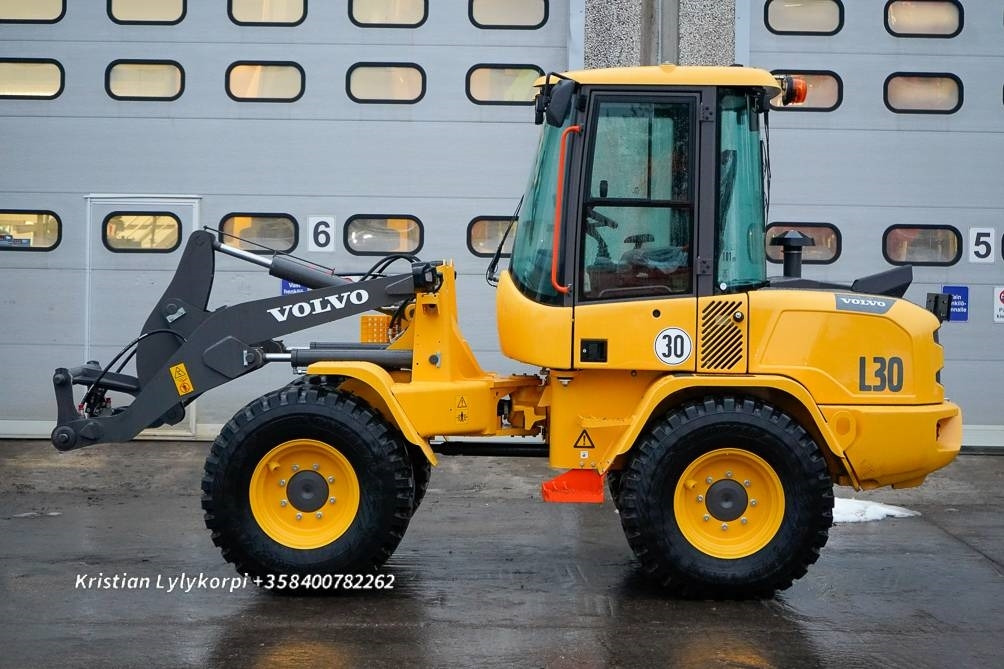 Volvo L30HS UUSI AJAMATON - Wheel loader: picture 1 Volvo L30HS UUSI AJAMATON - Wheel loader: picture 1