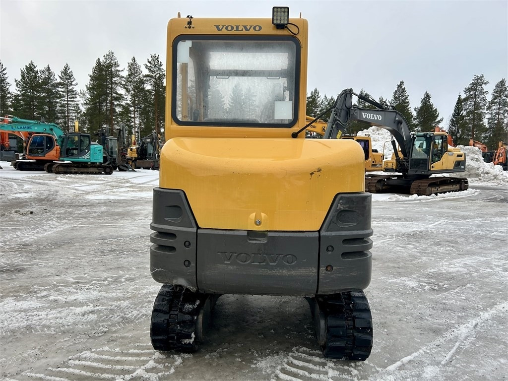 Volvo MYYTY! SOLD! EC25 KALLISTAJA, 2-KAUHAA - Mini excavator: picture 3 Volvo MYYTY! SOLD! EC25 KALLISTAJA, 2-KAUHAA - Mini excavator: picture 3