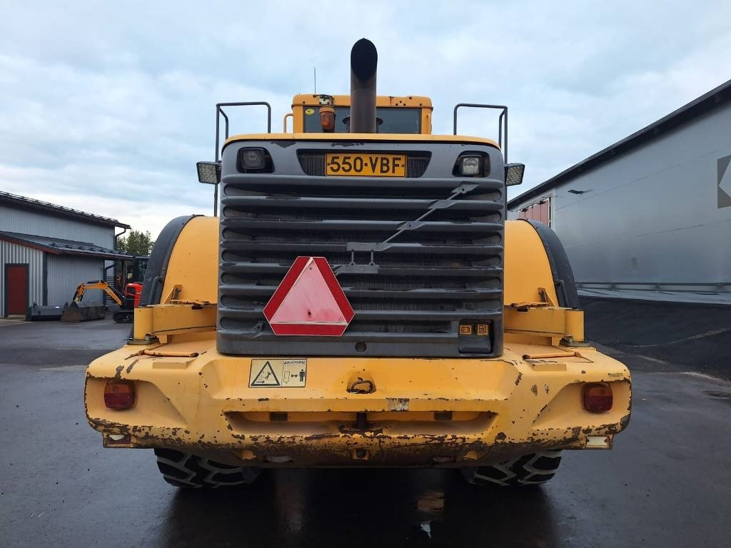 Volvo MYYTY! SOLD! L180E VAAKALLA  - Wheel loader: picture 3 Volvo MYYTY! SOLD! L180E VAAKALLA  - Wheel loader: picture 3