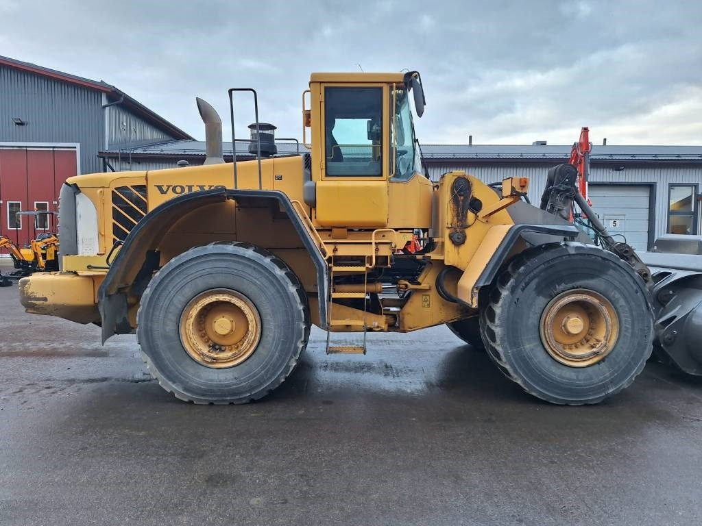 Volvo MYYTY! SOLD! L180E VAAKALLA  - Wheel loader: picture 5 Volvo MYYTY! SOLD! L180E VAAKALLA  - Wheel loader: picture 5