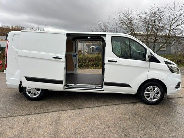 Ford Transit Custom 2.0TDCI. Klima. Navi. Kamera. - Small van: picture 5 Ford Transit Custom 2.0TDCI. Klima. Navi. Kamera. - Small van: picture 5