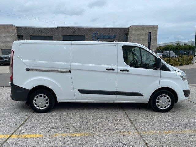 Ford Transit Custom 2.2TDCI. Klima. Tempomat. L2. - Small van: picture 2 Ford Transit Custom 2.2TDCI. Klima. Tempomat. L2. - Small van: picture 2