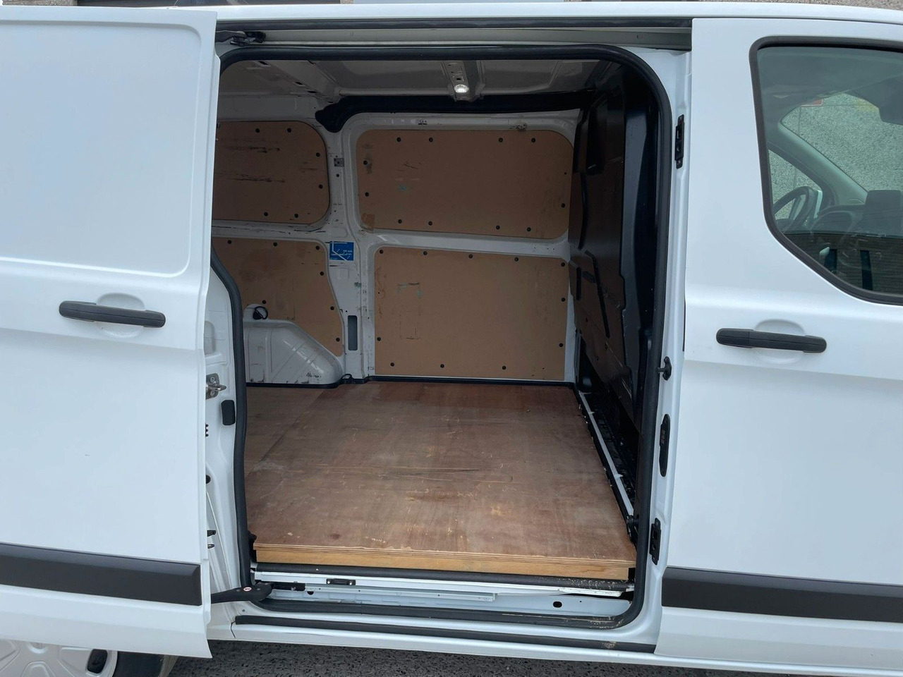 Ford Transit Custom. Klima. Navi. Kamera. - Small van: picture 3 Ford Transit Custom. Klima. Navi. Kamera. - Small van: picture 3