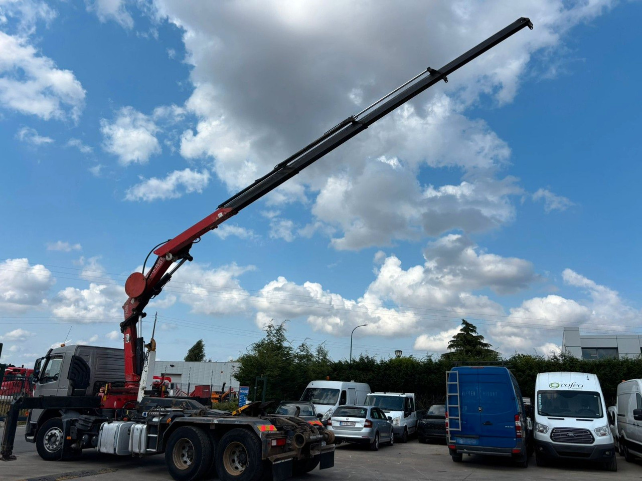 Volvo 6x4. Fassi F195A. Abroll. Funk. Tempomat. - Crane truck: picture 1 Volvo 6x4. Fassi F195A. Abroll. Funk. Tempomat. - Crane truck: picture 1